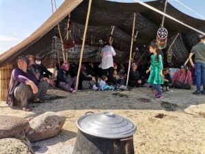 Göçerler yaylalardan dönüyor