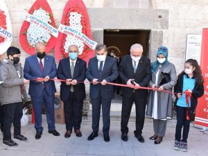 Karaman’da huzurevi sakinlerinden sergi