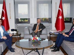 Başkan Ulutaş, hizmet ve yatırım takibi için Ankara’da temaslarda bulundu