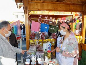 Ekim ayının ilk maharetli elleri bu pazar kuruluyor
