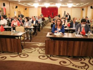 CHP’nin Abant kampı başladı