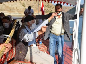 Yaşlılar Gününde ulu çınarlar yalnız bırakılmadı