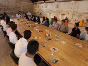 AK Partili gençler bir araya geldi