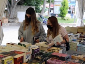 Menteşe Belediyesi Kitap Fuarı açıldı
