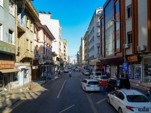 İnönü Caddesi tarihi dokuya göre yenilenecek
