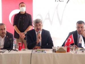 Vali Bilmez, Muradiye’deki muhtarlarla bir araya geldi