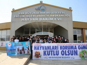 Van Büyükşehir Belediyesinden ‘4 Ekim Dünya Hayvanları Koruma Günü’ etkinliği