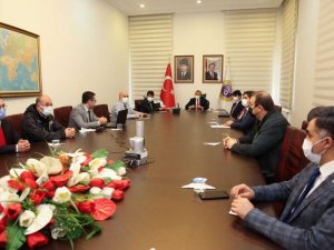 Vali Sonel: “Aşılama çalışmalarında Türkiye’de 3’üncü sıradayız”