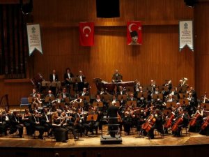 Senfoni başlıyor