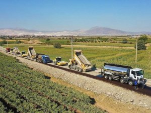 Büyükşehir 11 mahallenin ulaşım sorununa neşter vurdu