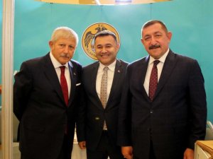 Alanya Belediyesi’ne en başarılı belediye dalında altın ödül