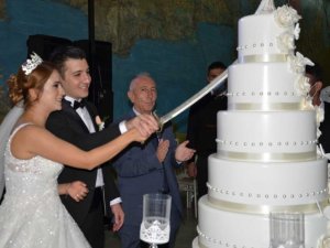 Jandarma Komutanı oğlunu evlendirdi