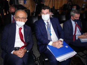 Hazine ve Maliye Bakanı Elvan Paris’teki OECD toplantısına katıldı