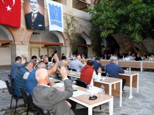 Kuşadası Belediyesi’nden ADÜ Devlet Konservatuvarı’na yer tahsisi