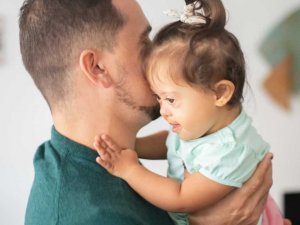 “Serebral palsi ilerleyici bir hastalık değil”