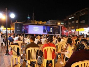 Altın Portakal heyecanı ilçelere taşınıyor