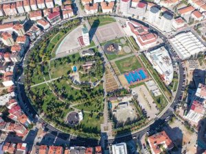 Ata Park’ta sorunlar çözüldü, yol trafiğe açıldı