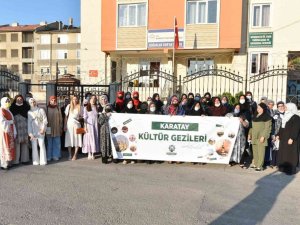 Karatay Belediyesinin kültür gezileri sürüyor