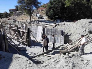 İnnice Mahallesi’nin yol sorunu çözülüyor