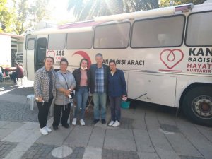 Kızılay Erdek’te kan topladı