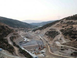Sarıçay Barajı’nda inşaat çalışmaları sürüyor