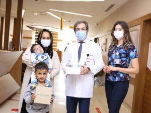 Bebek dostu hastaneden annelere süt arttırıcı gıda paketi