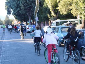 Gediz’de “Sağlık için bir pedal da sen çevir” etkinliği