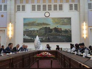 Özbekistan Dışişleri Bakanı Kamilov, Afganistan’da Taliban hükümeti ile görüştü