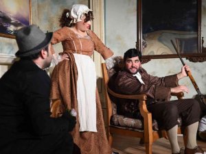 Tarsus Şehir Tiyatrosu ’Çehov Vodvil’i sahneleyecek