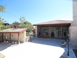 Pamukkale Belediyesi tarihe sahip çıkıyor