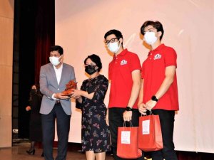 Başkan Özcan 2021 TEKNOFEST Ödül Töreni’ne katıldı