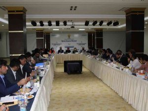 AK Partili Usta: "Irkı, dili, dini, mezhebi ne olursa olsun bütün vatandaşlarımız bizim için eşittir, talepleri başımızın tacıdır"