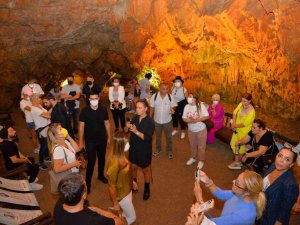 Turizm merkezi Alanya, ünlülerin rotası oldu