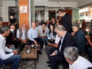 Bakan Soylu Siirt’te esnafı ziyaret etti