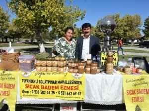 Tufanbeyli, beyaz fasulyesi ve bakliyatlarıyla festivalde görücüye çıktı