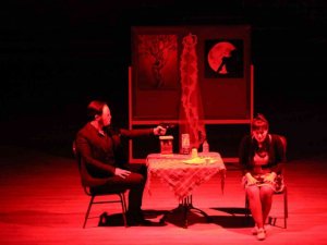 Bodrum’da “Sadece Kadın” oyunu sahnelendi