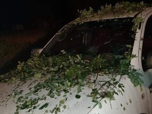 Libya’da ceviz büyüklüğünde dolu yağdı