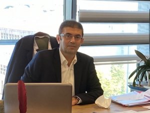 Tıbbi Onkoloji Uzmanı Prof. Dr. Uğur Coşkun: “Ispanak bağırsak kanserinden koruyabilir”