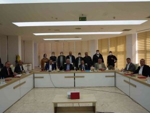 Belediye Başkanı Ekicioğlu, CHP’li başkanlar toplantısına katıldı