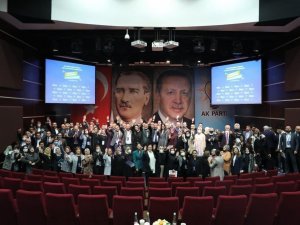 AK Partili başkanlar ’Teşkilat Akademisi, Liderlik Okulu’ eğitim programına katıldı