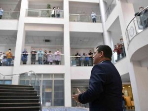 Kepez Belediyesi bu haftaya da müzik şöleniyle başladı