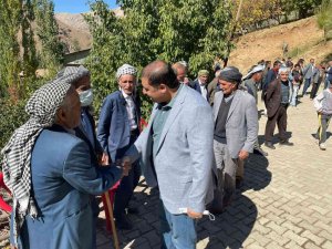 AK Parti’li Sabırlı karınca gibi çalışıyor