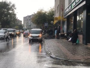 Uzunköprü’de sağanak yağış etkili oldu