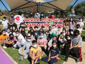 Efeler halkı, Matematik ve Bilim Parkı’nı çok sevdi