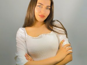 Uzmanlar kalıcı makyaj uygulamasının tüyolarını açıkladı