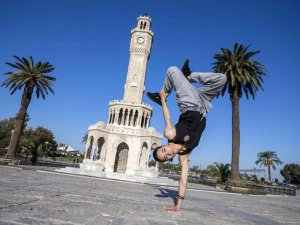 İzmir’in Breaking rehberi ‘Dance City Guide’ yayında