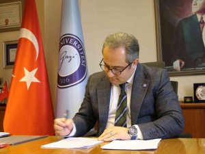 Bilim Kurulu Üyesi İlhan: "Artık hiçbir yerin kapanmasını hiçbirimiz istemiyoruz"