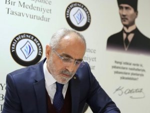 Cumhurbaşkanı Başdanışmanı Topçu: “Türkiye, gelişerek ve değişerek, her manada güçlenerek tam bağımsızlık hedefine hızla ilerliyor”