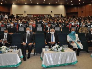 Binali Yıldırım, Kafkas Üniversitesi Akademik yılı açılışına katıldı