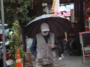 Aydın’da beklenen sağanak yağış başladı